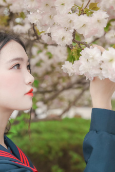 女生一次可以吃多少精华液